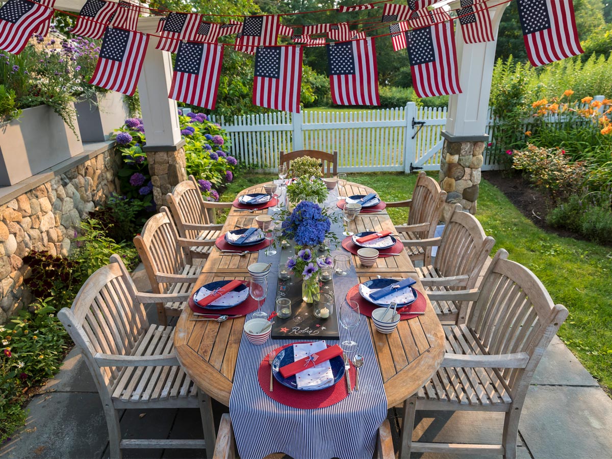Ten 10-Minute 4th of July Table Decor Hacks Using What You Have