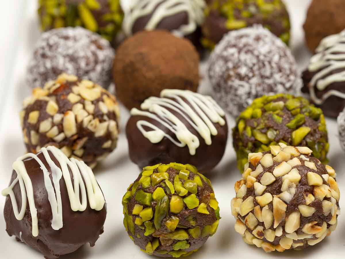 Simple Chocolate Truffles